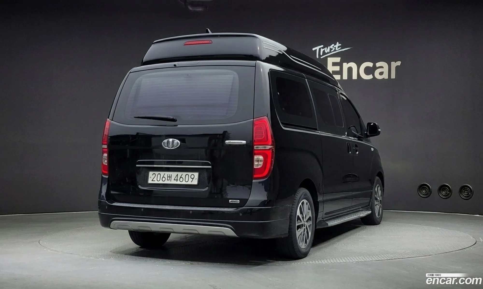 Hyundai Grand Starex 2018 — 4