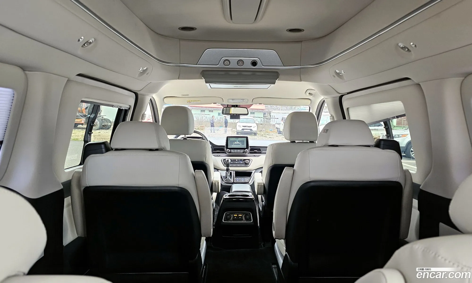 Hyundai Grand Starex 2018 — 7