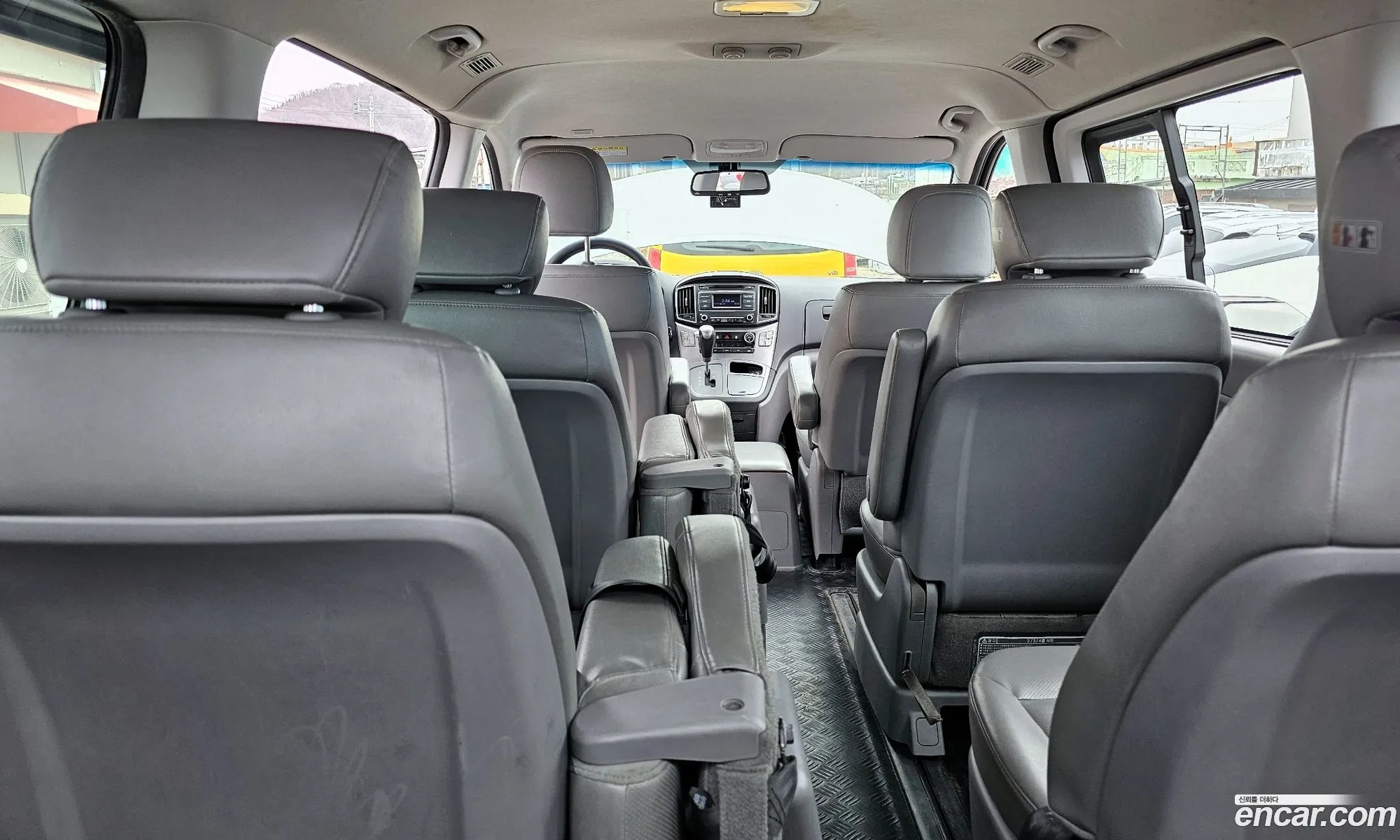 Hyundai Grand Starex 2016 — 7