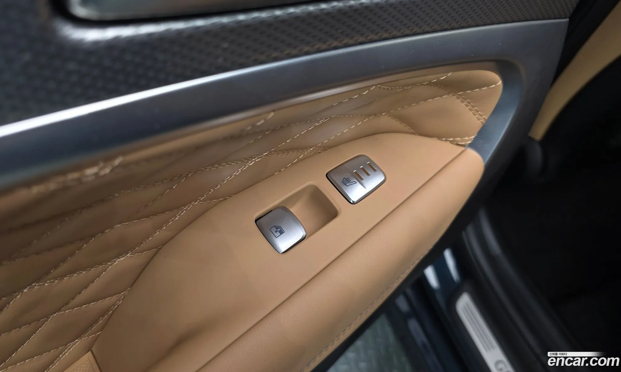 Genesis G70 2021 — 4