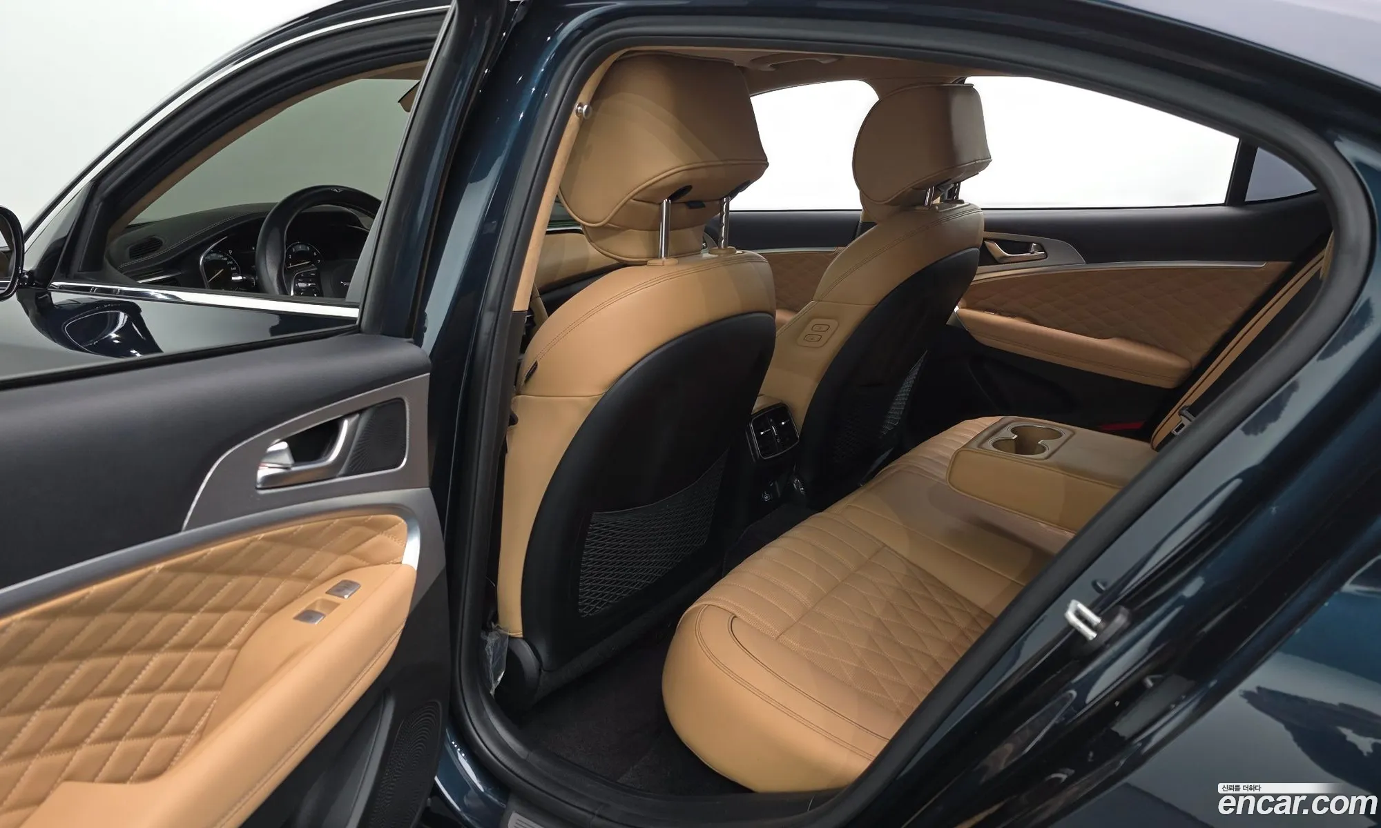 Genesis G70 2021 — 3
