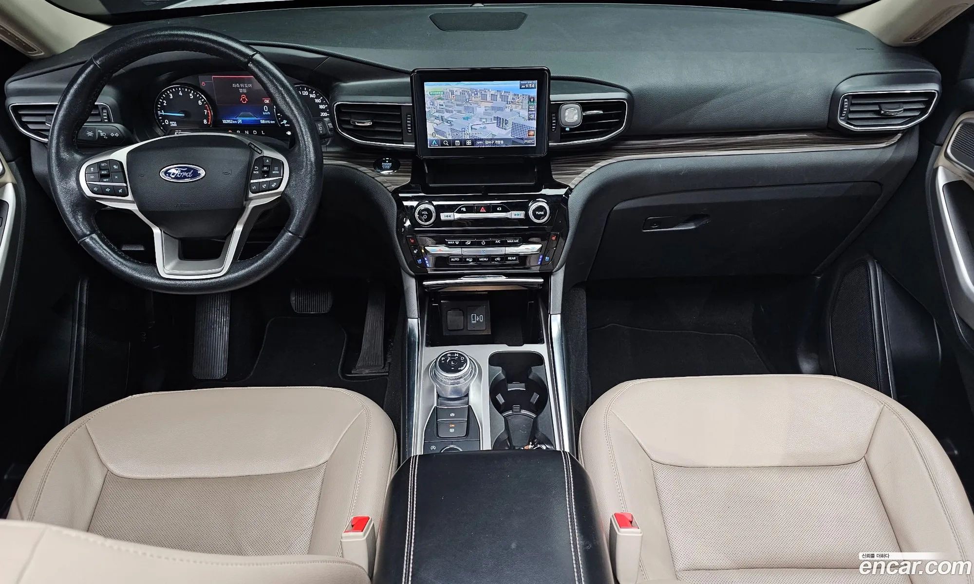 Ford Explorer 6th Gen 2021 1FMSK8FH0MGA09465 — 5