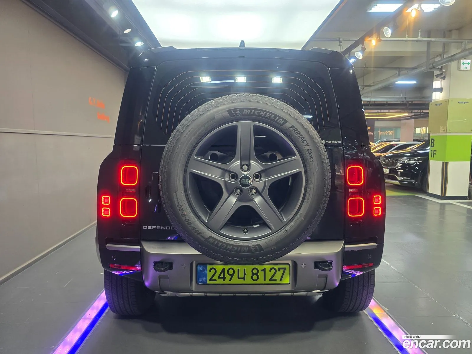 Land Rover Defender 2025 — 13