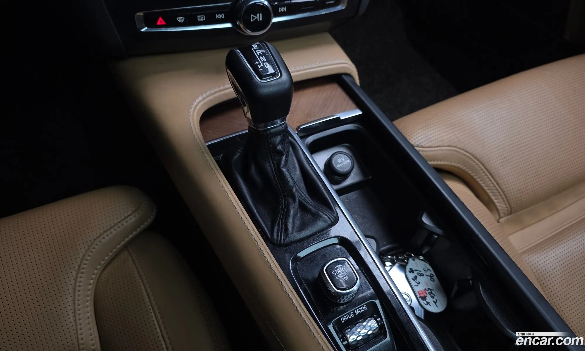 Volvo S90 2017 YV1PS68ACJ1027196 — 6