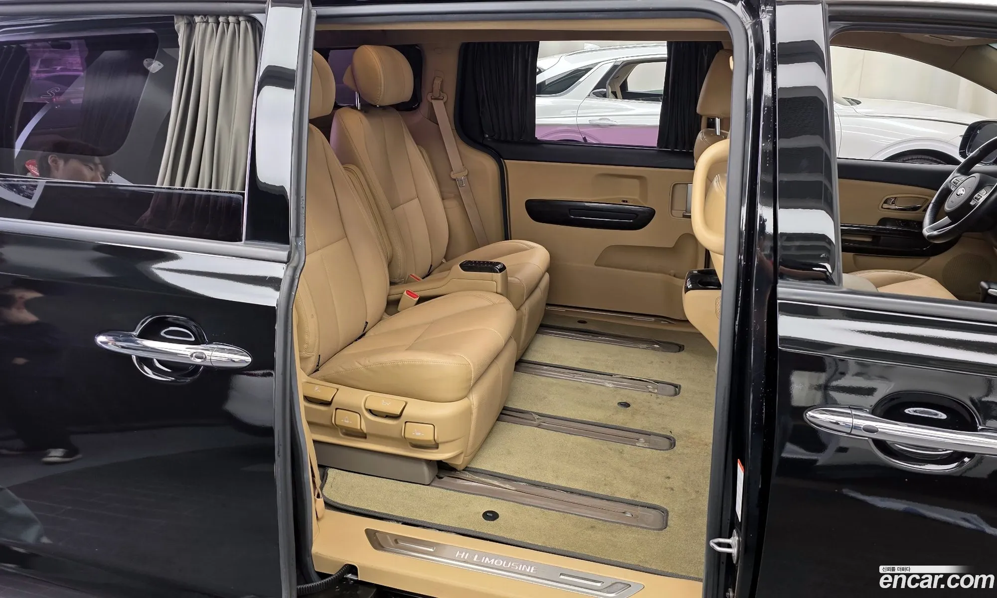 Kia Carnival 2019 — 14