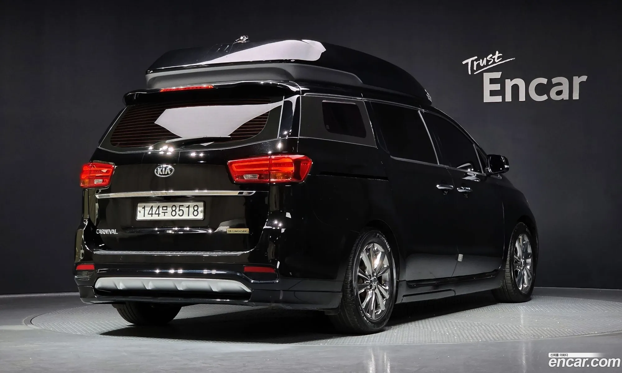 Kia Carnival 2019 — 18