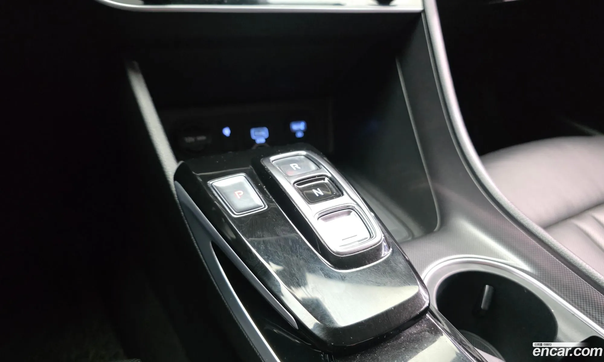 Hyundai Sonata 2019 — 16
