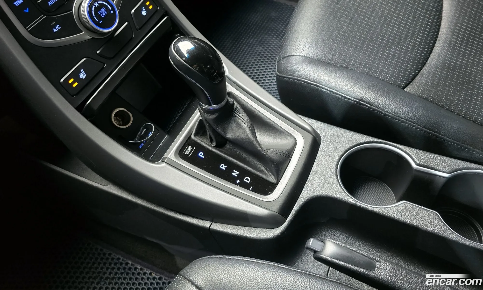 Hyundai Elantra 2013 — 12