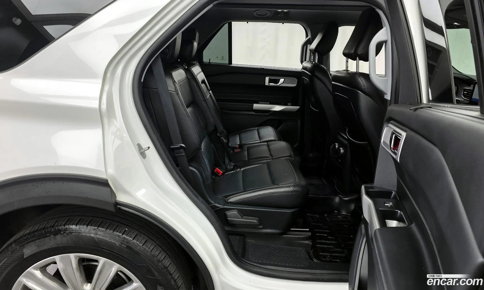 Ford Explorer 6th Gen 2020 1FMSK8FH8LGD07289 — 14