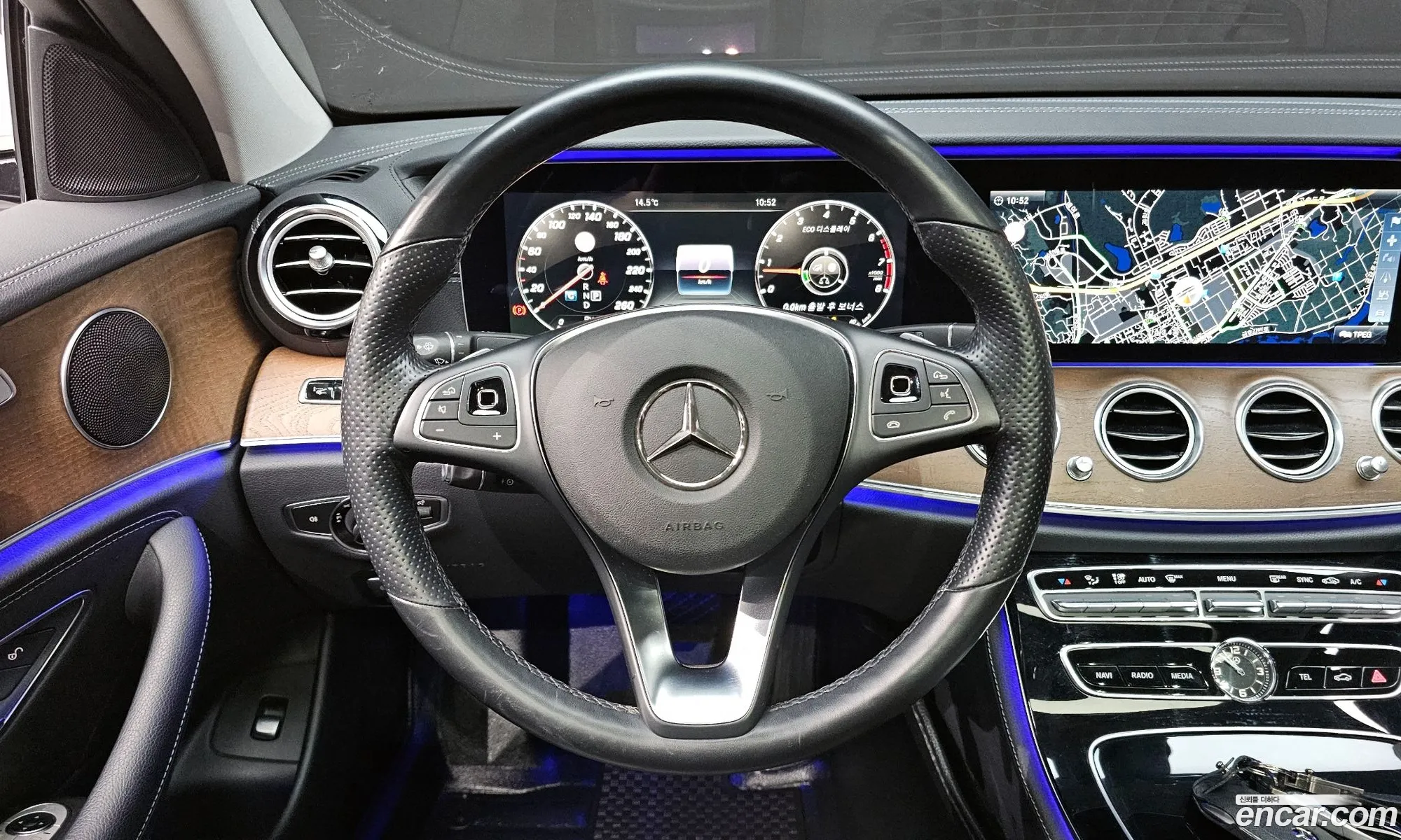 Mercedes-Benz E-Class W213 2017 — 3
