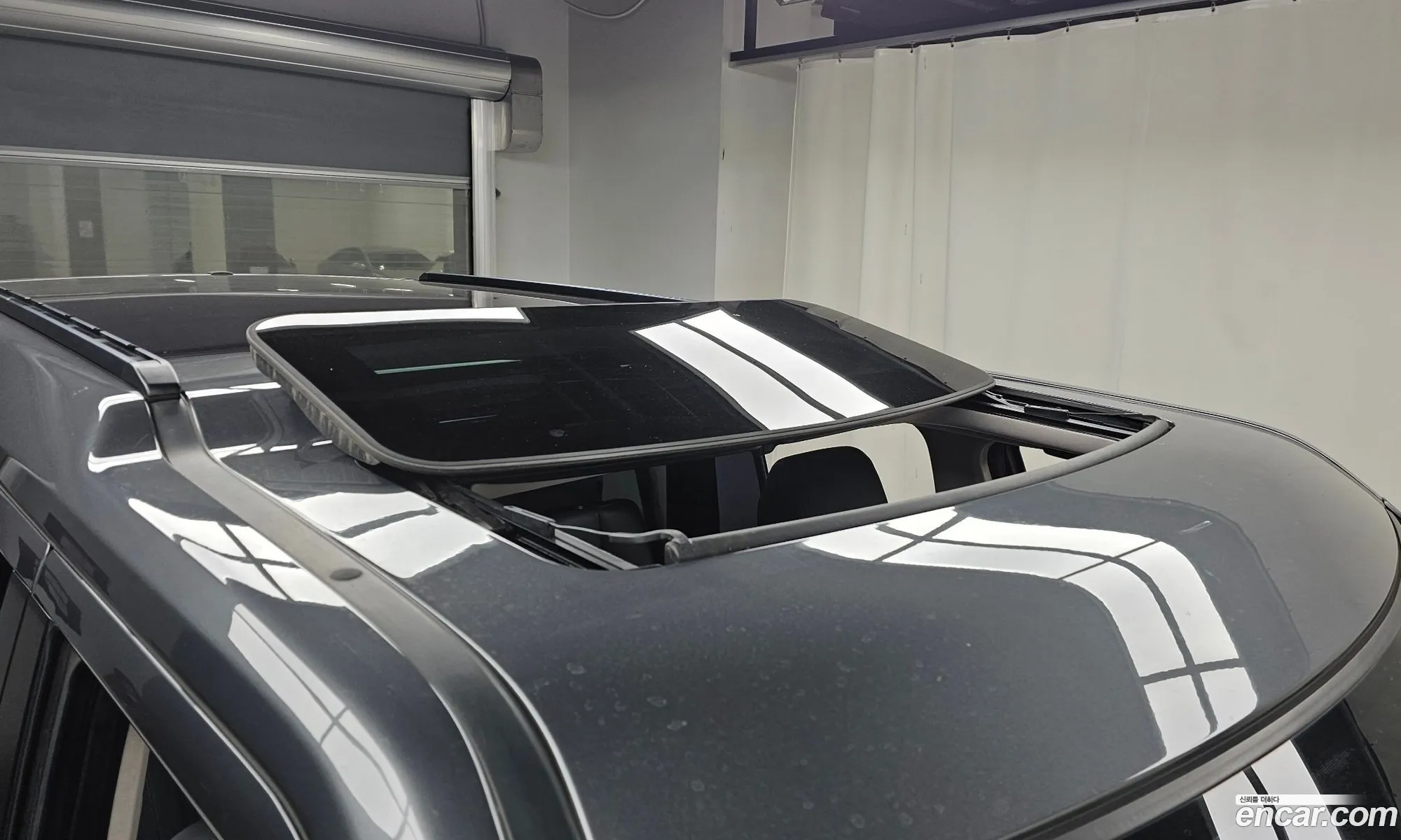 Land Rover Discovery 4 2013 SALLAAAG6DA695679 — 3