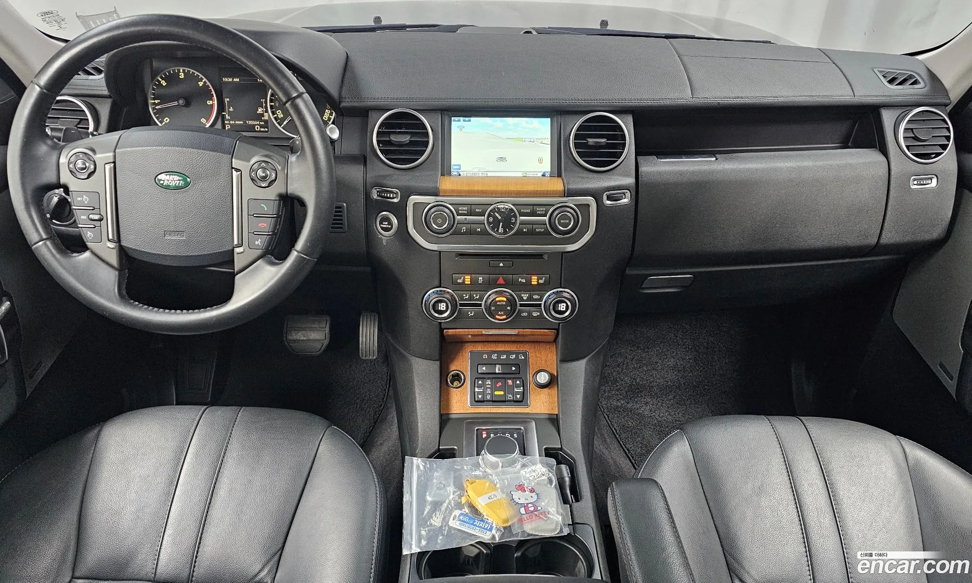 Land Rover Discovery 4 2013 SALLAAAG6DA695679 — 2