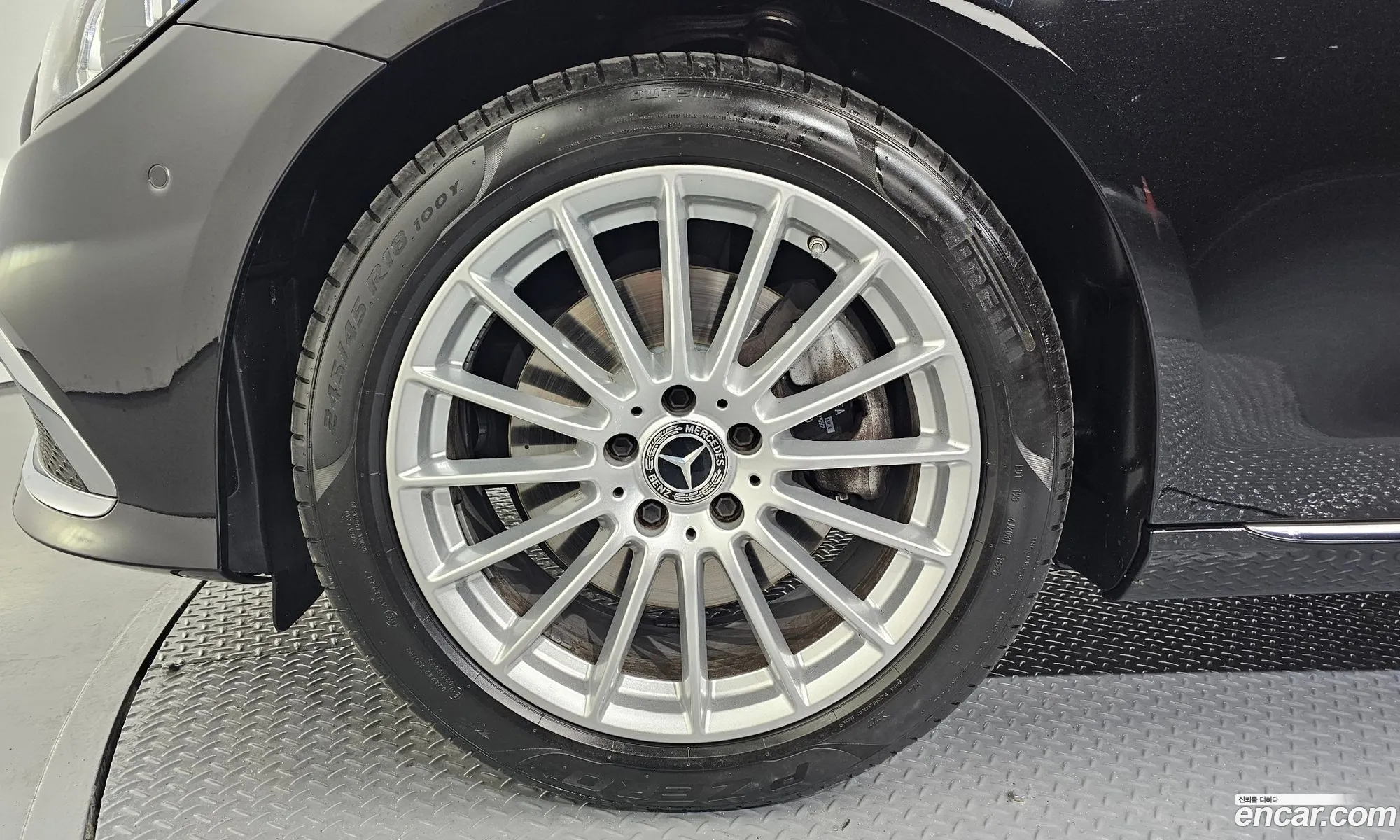 Mercedes-Benz E-Class W213 2022 — 5