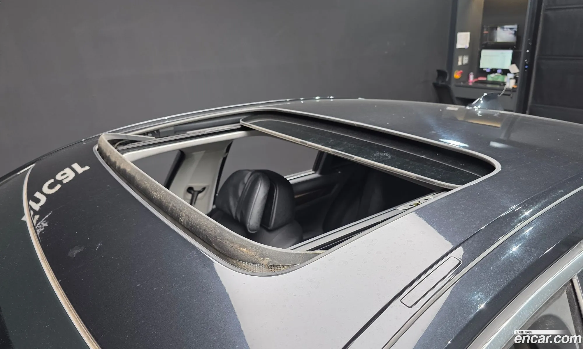 BMW 7 Series 2012 WBAKM2100CDS19929 — 8
