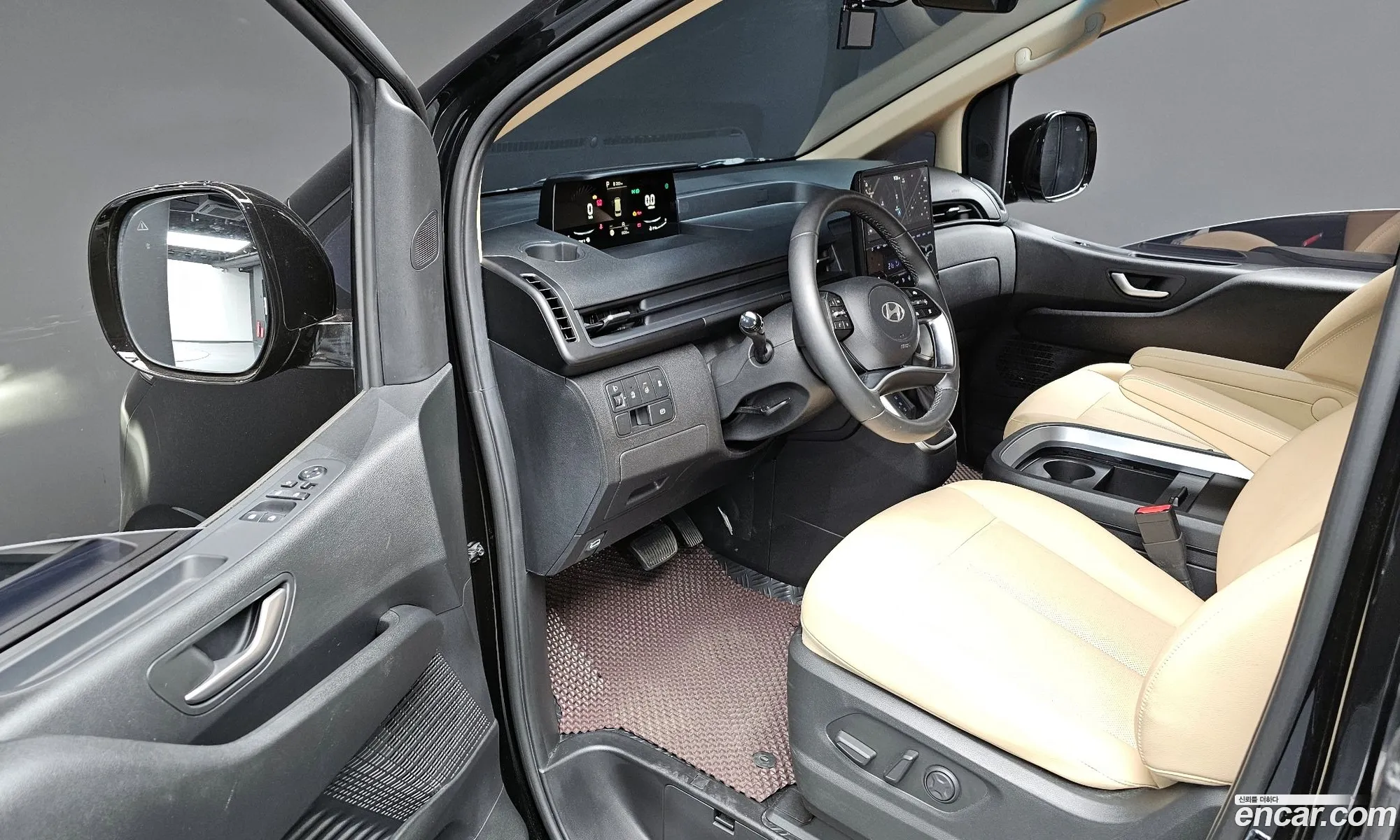 Hyundai Staria 2024 — 4