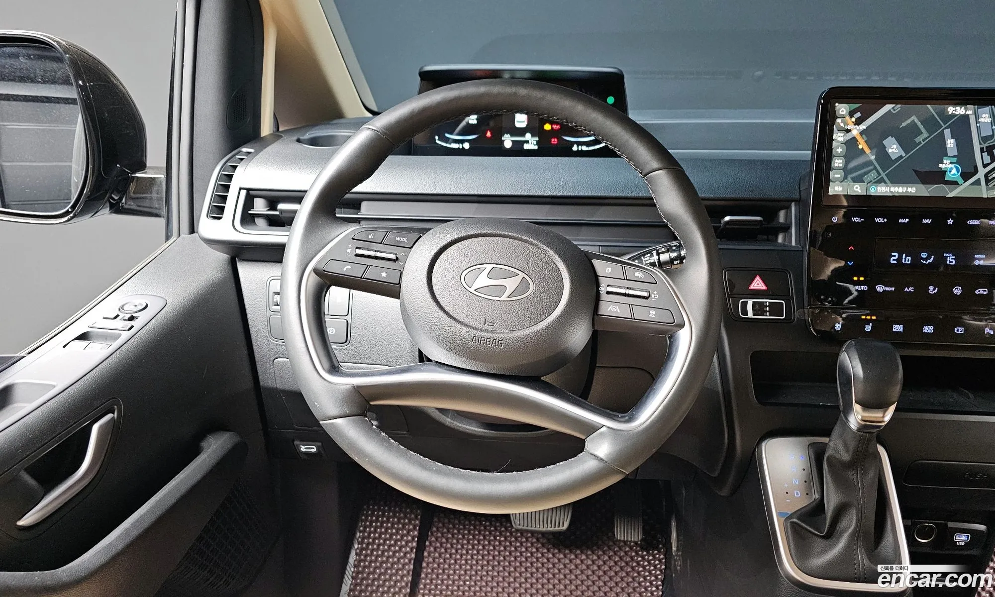 Hyundai Staria 2024 — 10