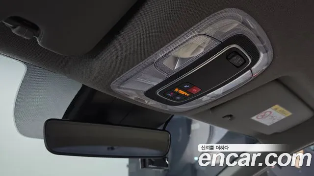 Hyundai Elantra 2024 — 16
