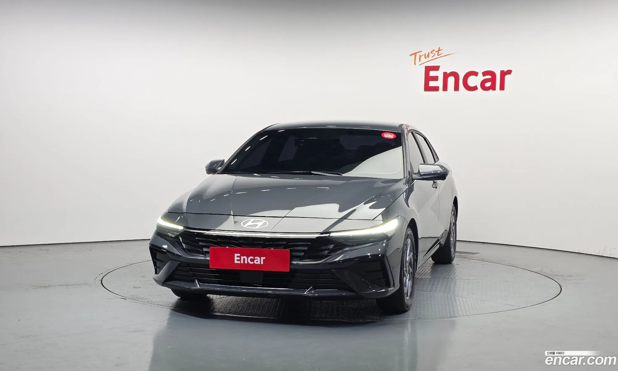 Hyundai Elantra 2024 — 19