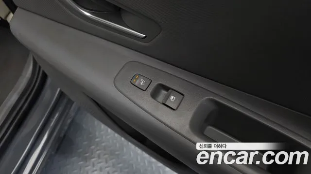 Hyundai Elantra 2024 — 14