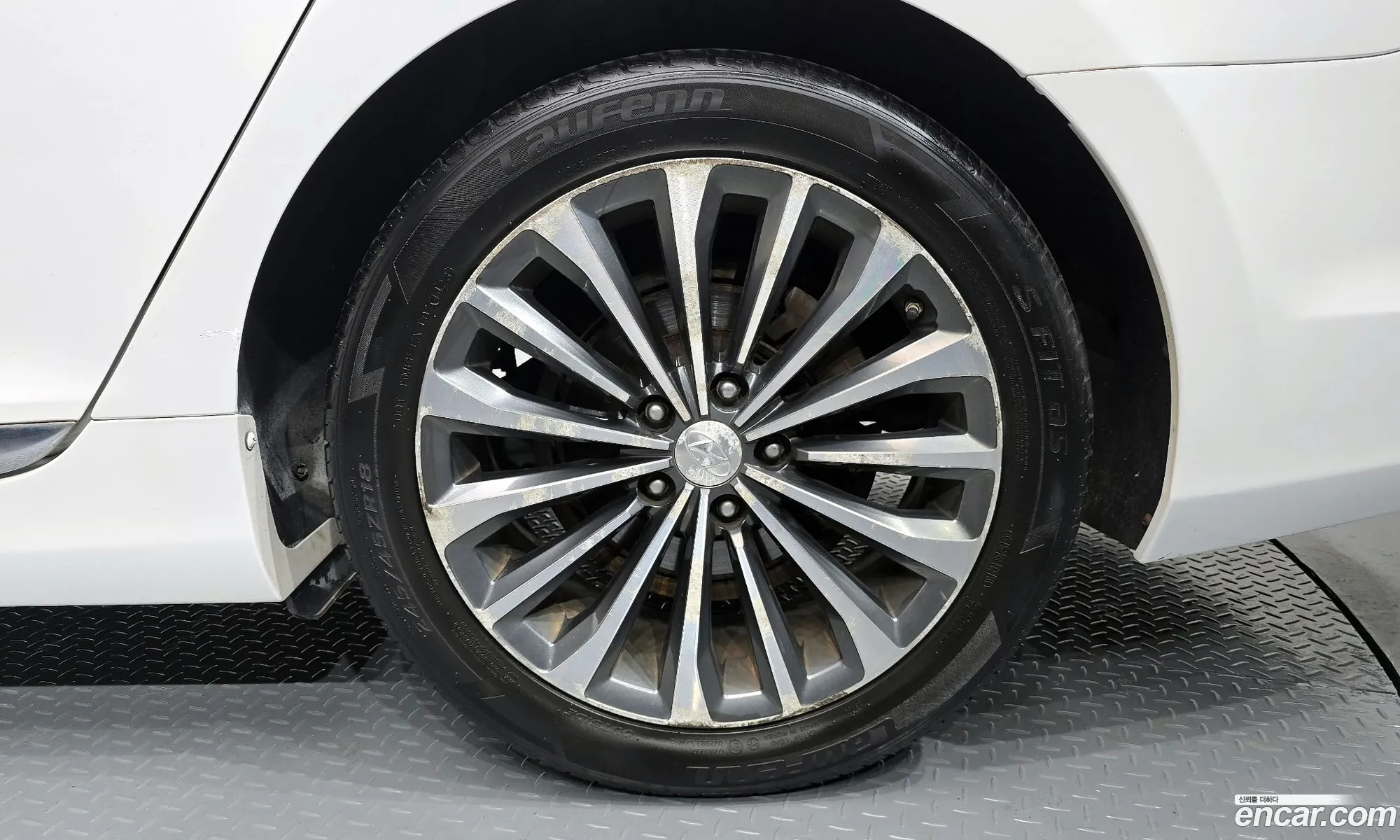 Hyundai Grandeur HG 2014 — 4