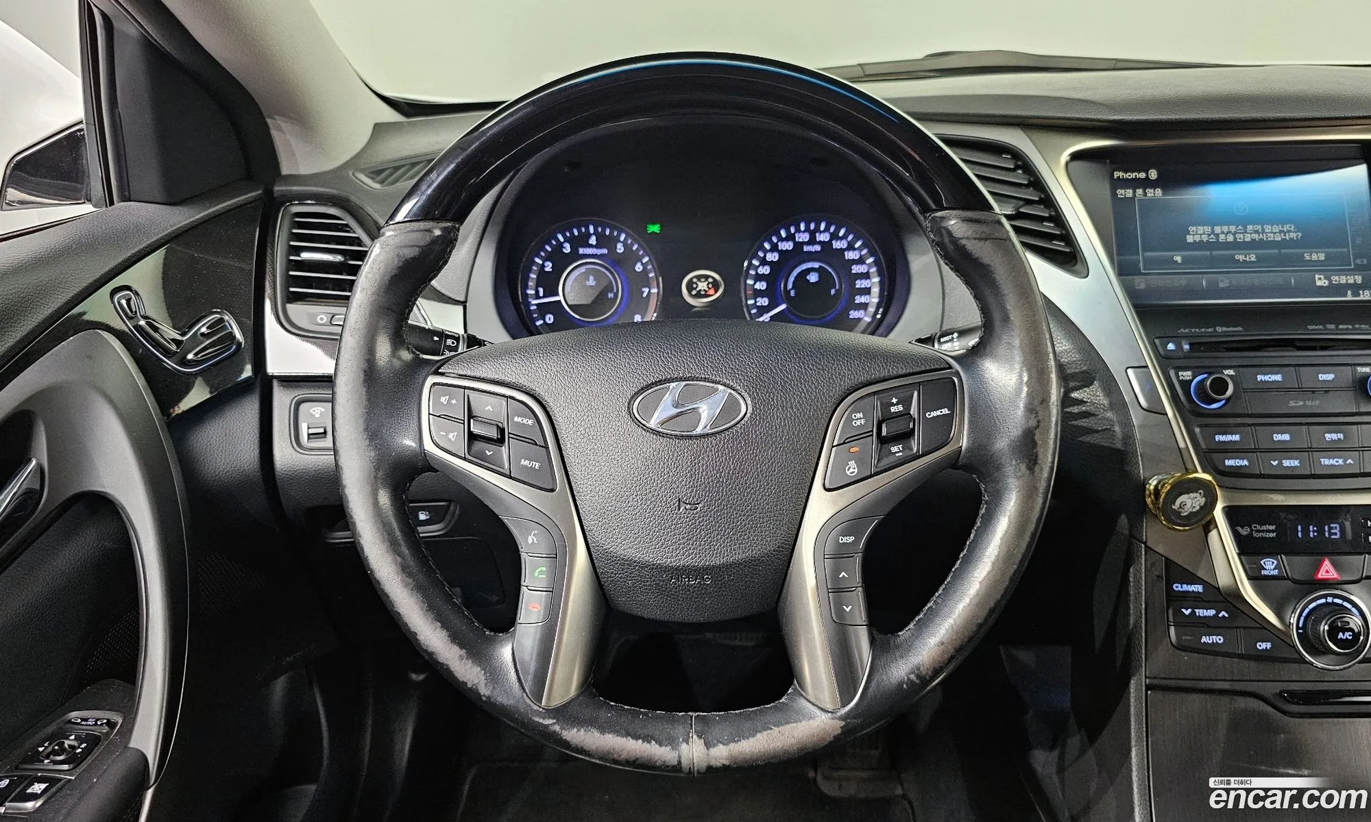 Hyundai Grandeur HG 2014 — 20