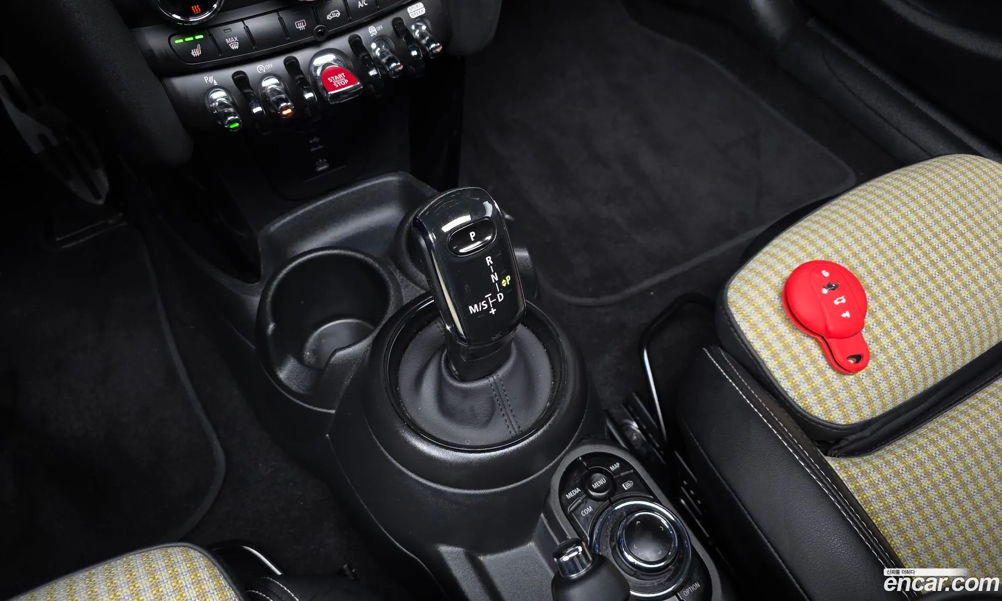 Mini Cooper S 2023 WMW61DK02P2U24514 — 19