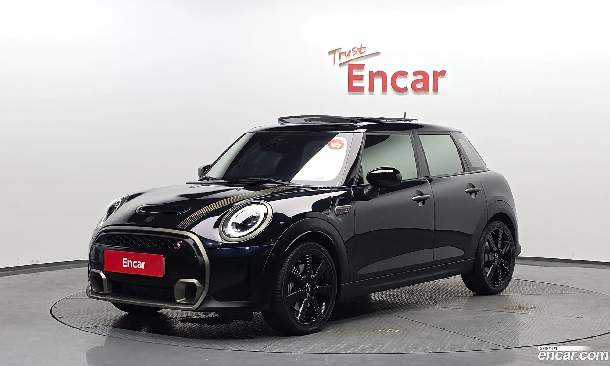 Mini Cooper S 2023 WMW61DK02P2U24514 — 9