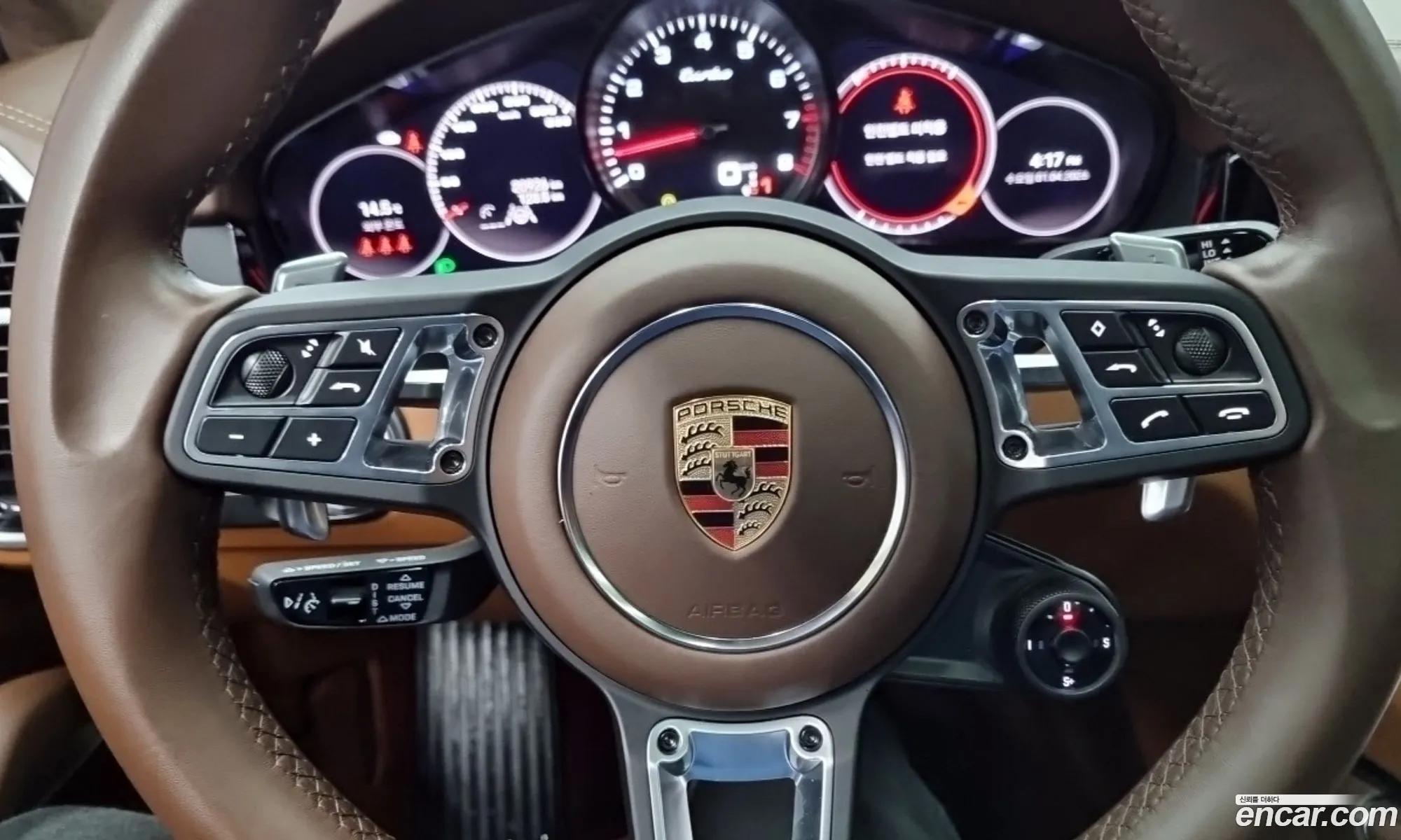 Porsche Cayenne 2023 — 14
