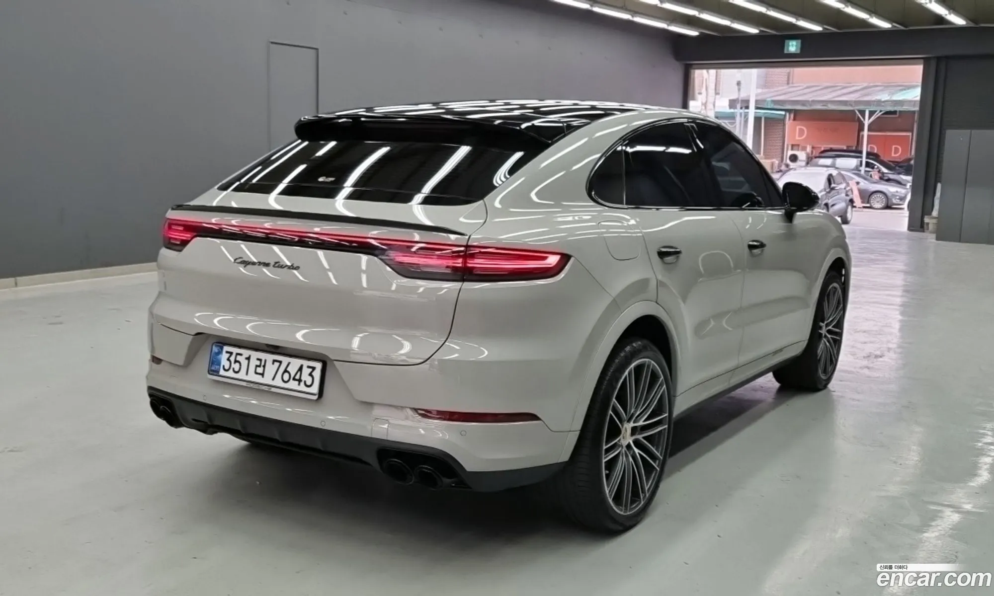 Porsche Cayenne 2023 — 5