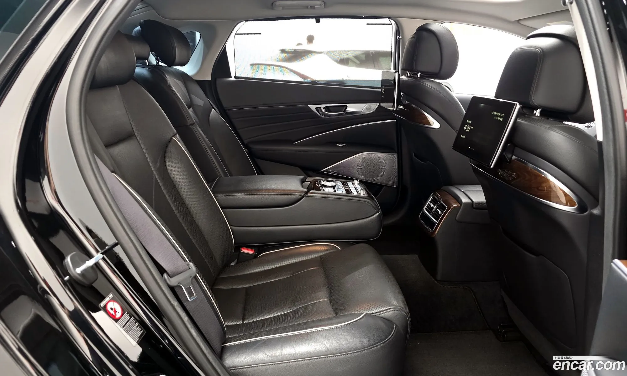 Kia The K9 2018 — 14