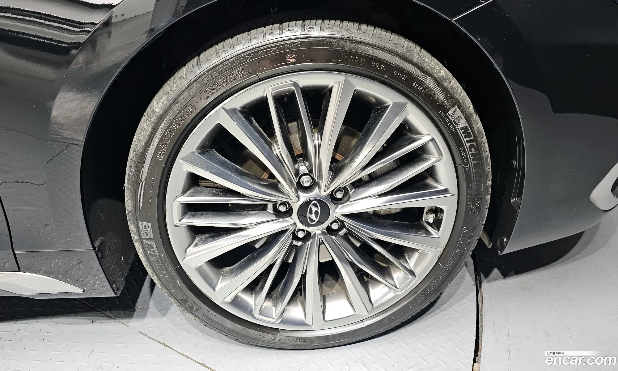 Hyundai Grandeur IG 2019 — 12