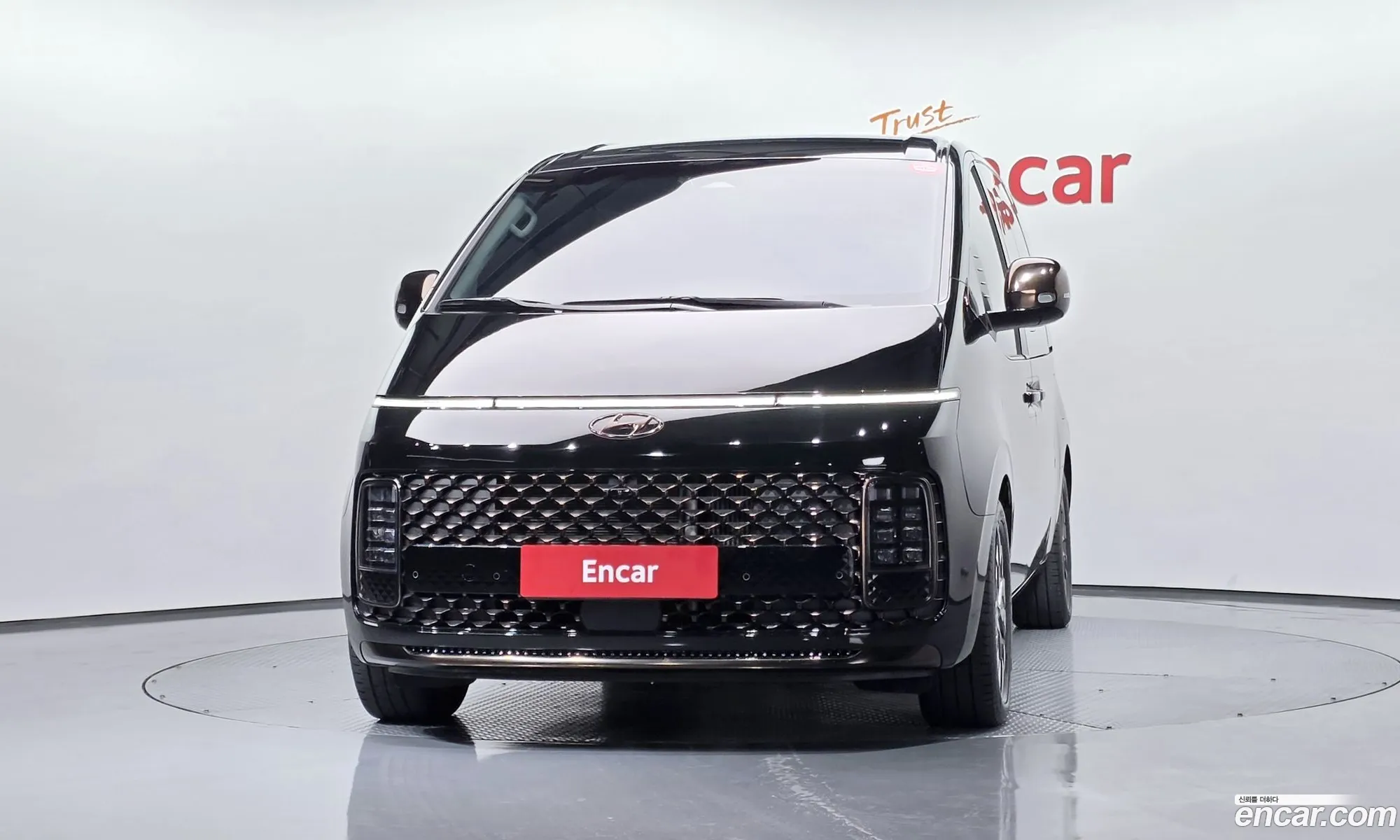 Hyundai Staria 2021 — 16