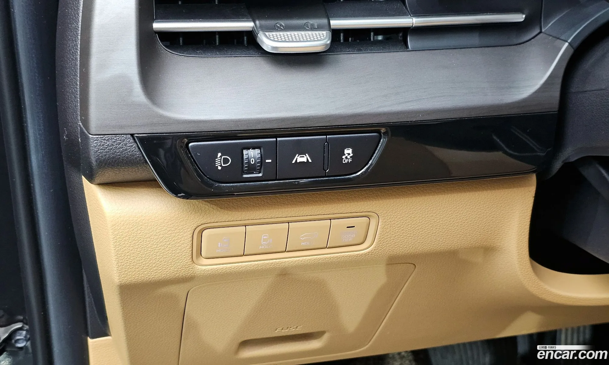 Kia Carnival 2021 — 3
