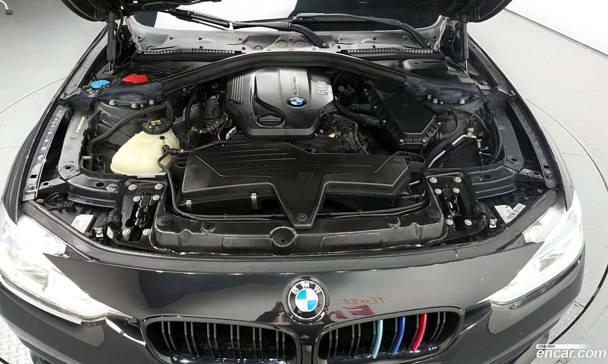 BMW 3 Series 2017 WBA8C5109HA069844 — 16