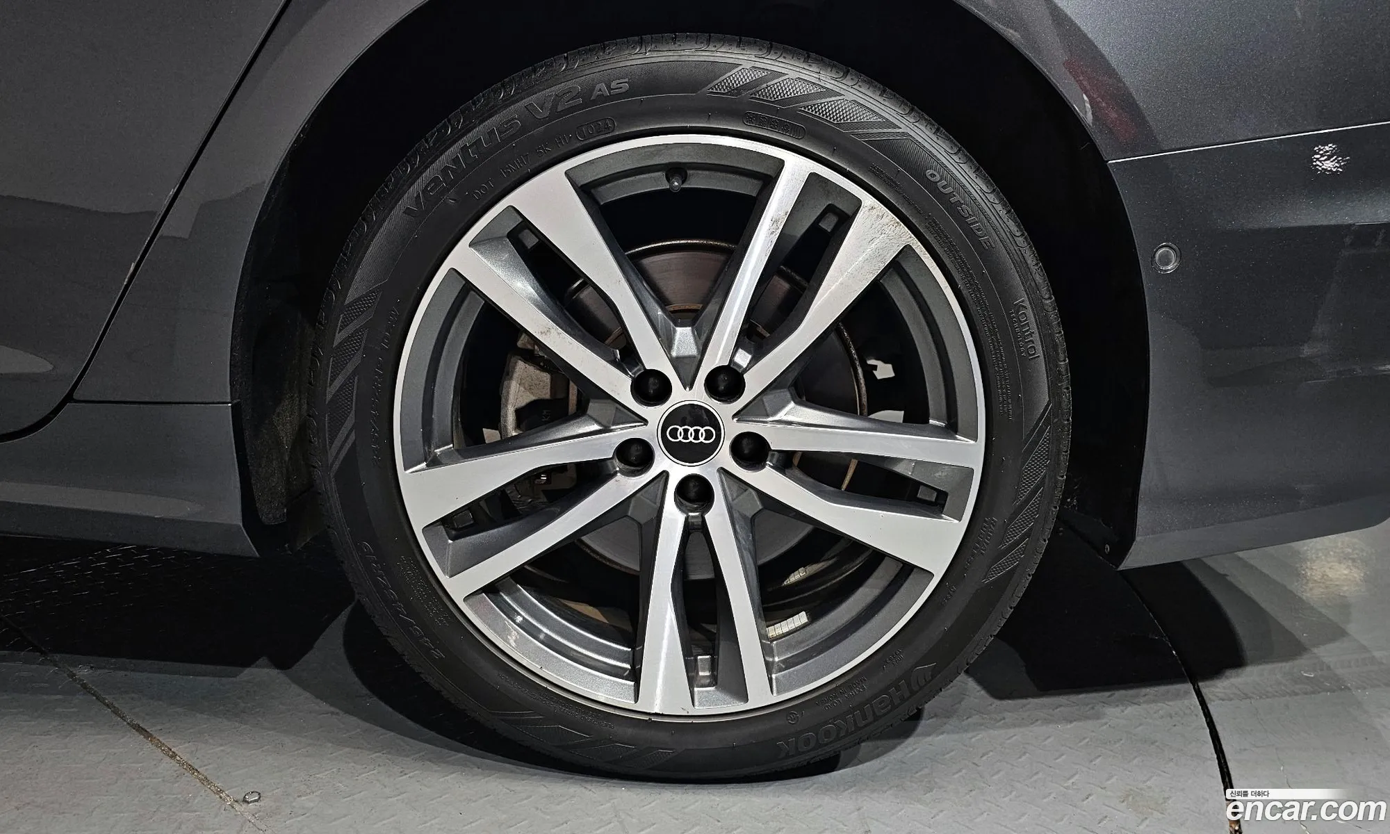 Audi A6 2022 WAUZZZF20NN015275 — 17