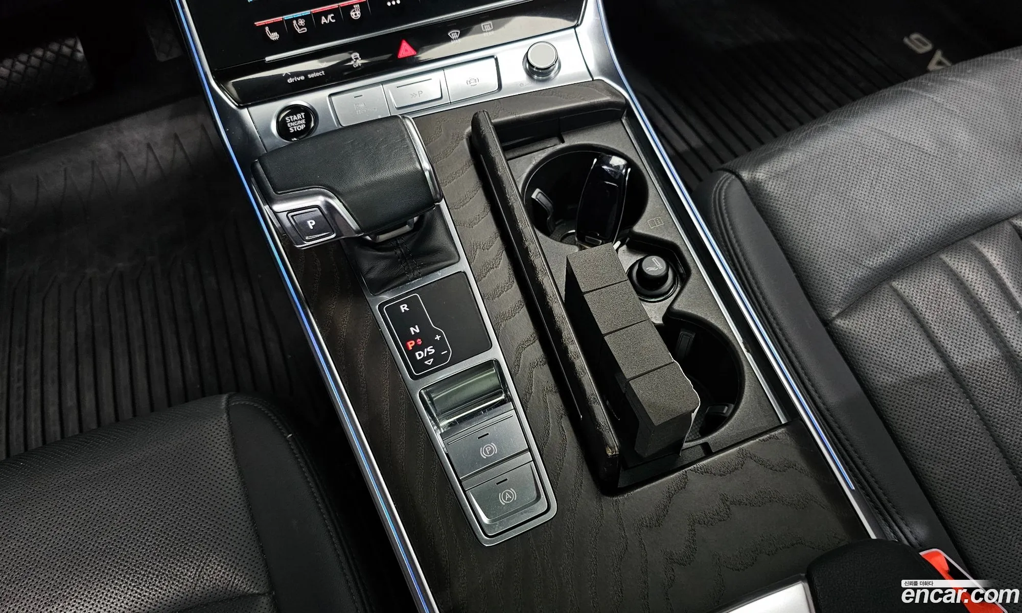 Audi A6 2022 WAUZZZF20NN015275 — 2