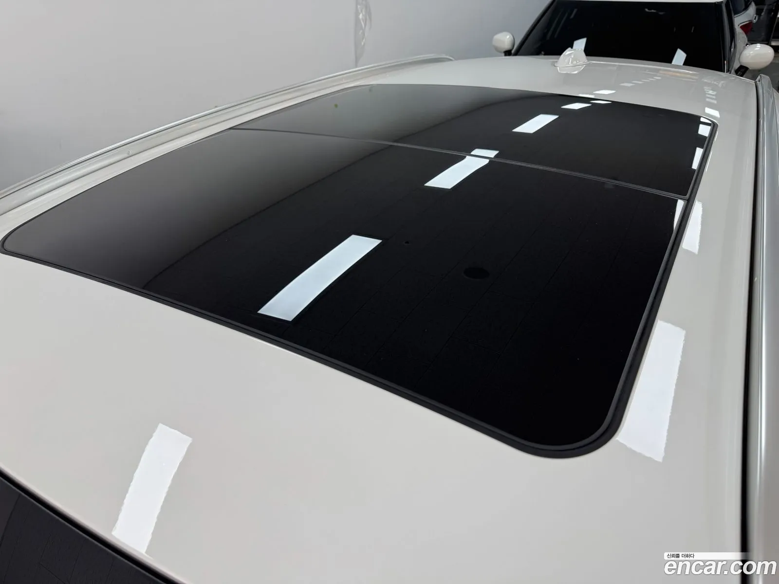 BMW 3 Series 2025 — 17