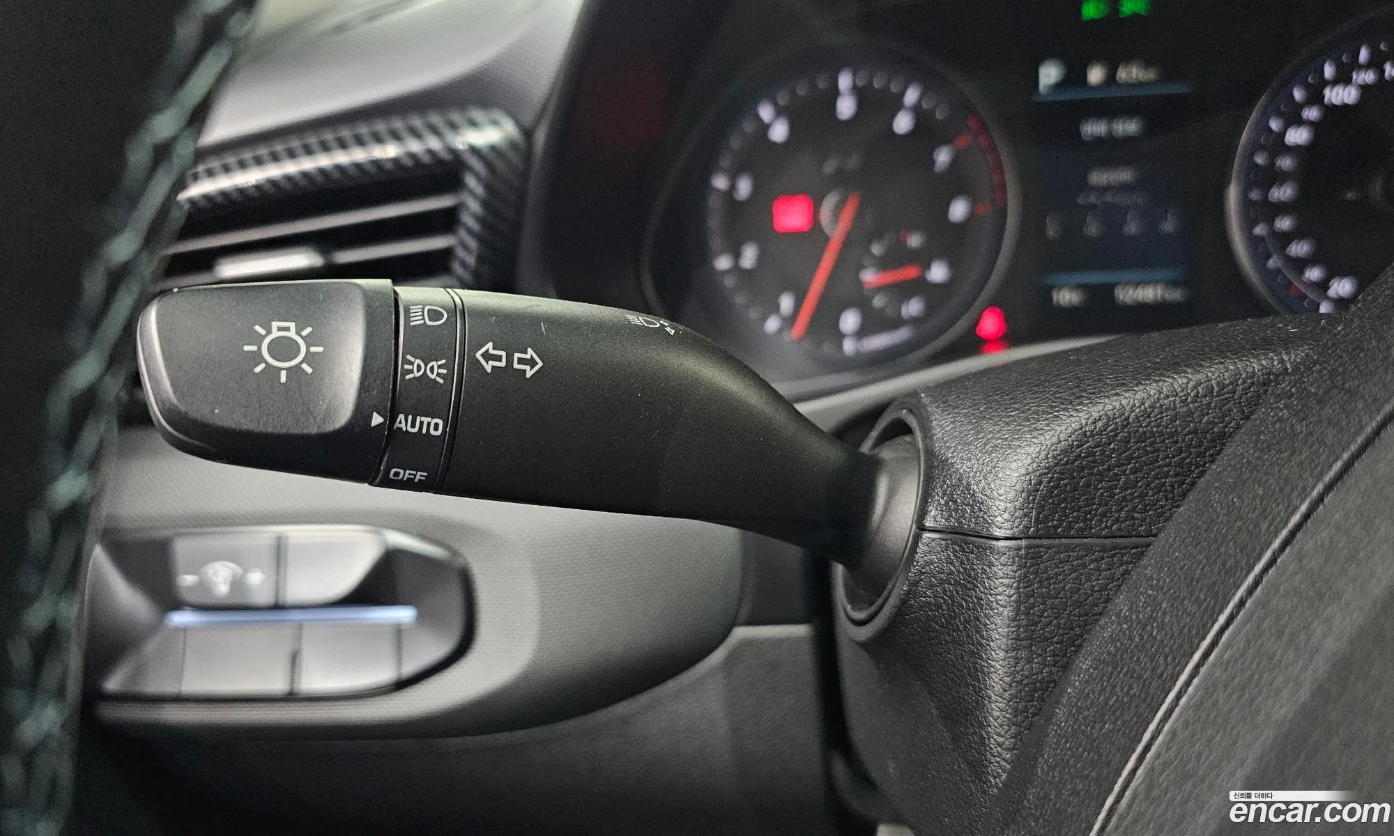 Hyundai Veloster 2021 — 13