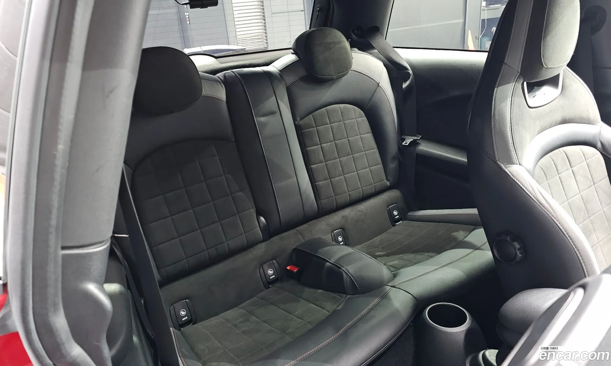 Mini Cooper S 2021 WMW81DH03N2R18720 — 10