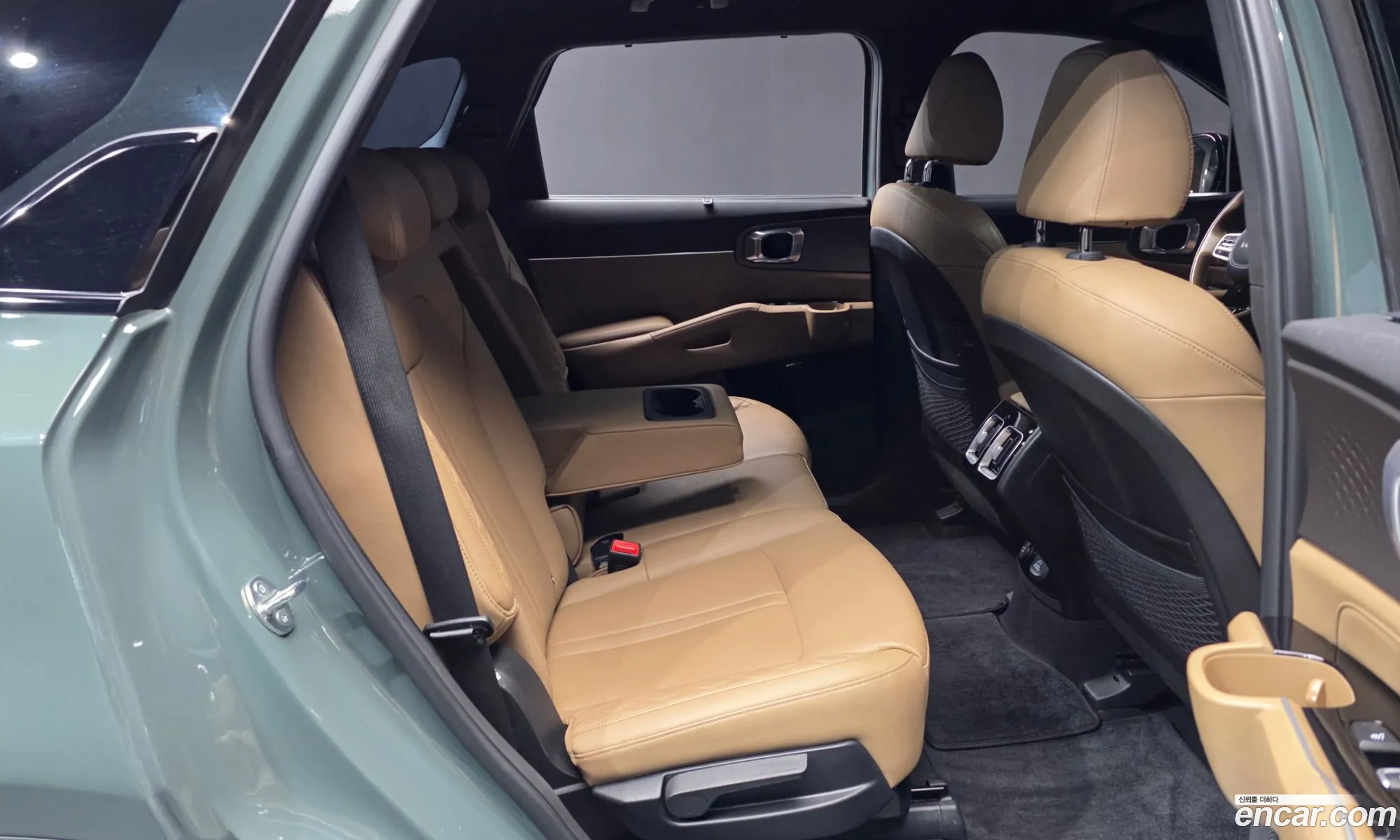 Kia Sorento 2023 — 11