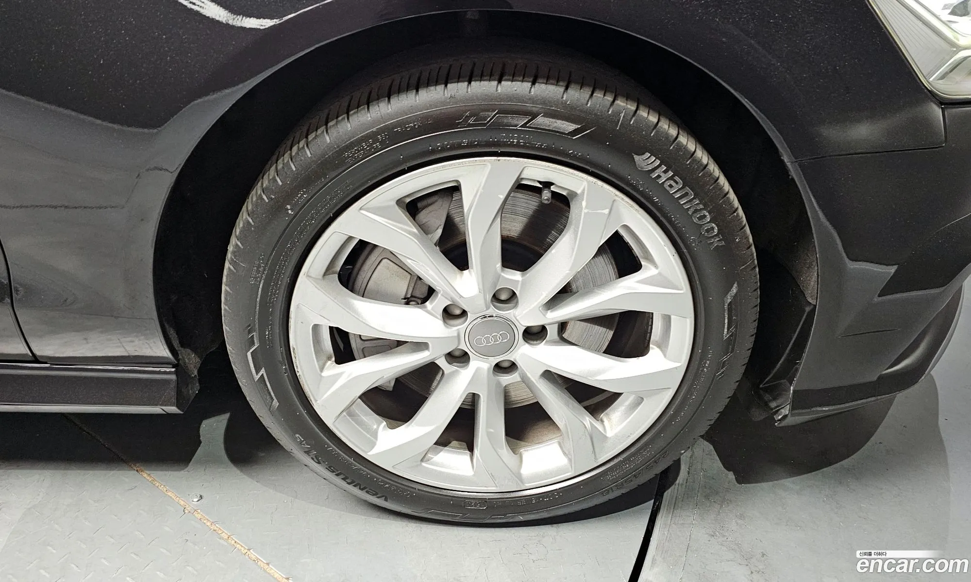 Audi A6 2018 WAUZZZ4G1JN130993 — 11