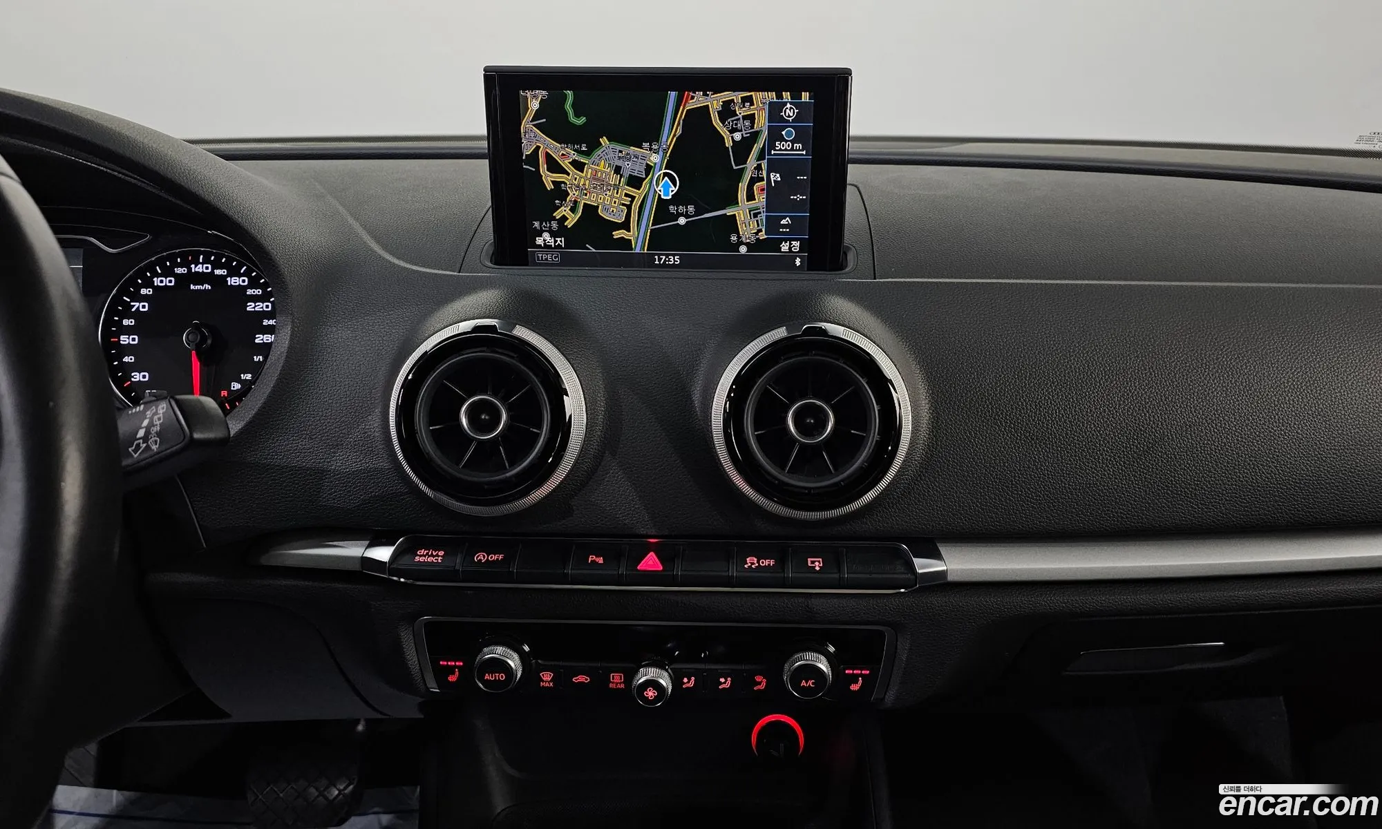 Audi A3 2015 WAUZZZ8V6FA091745 — 11