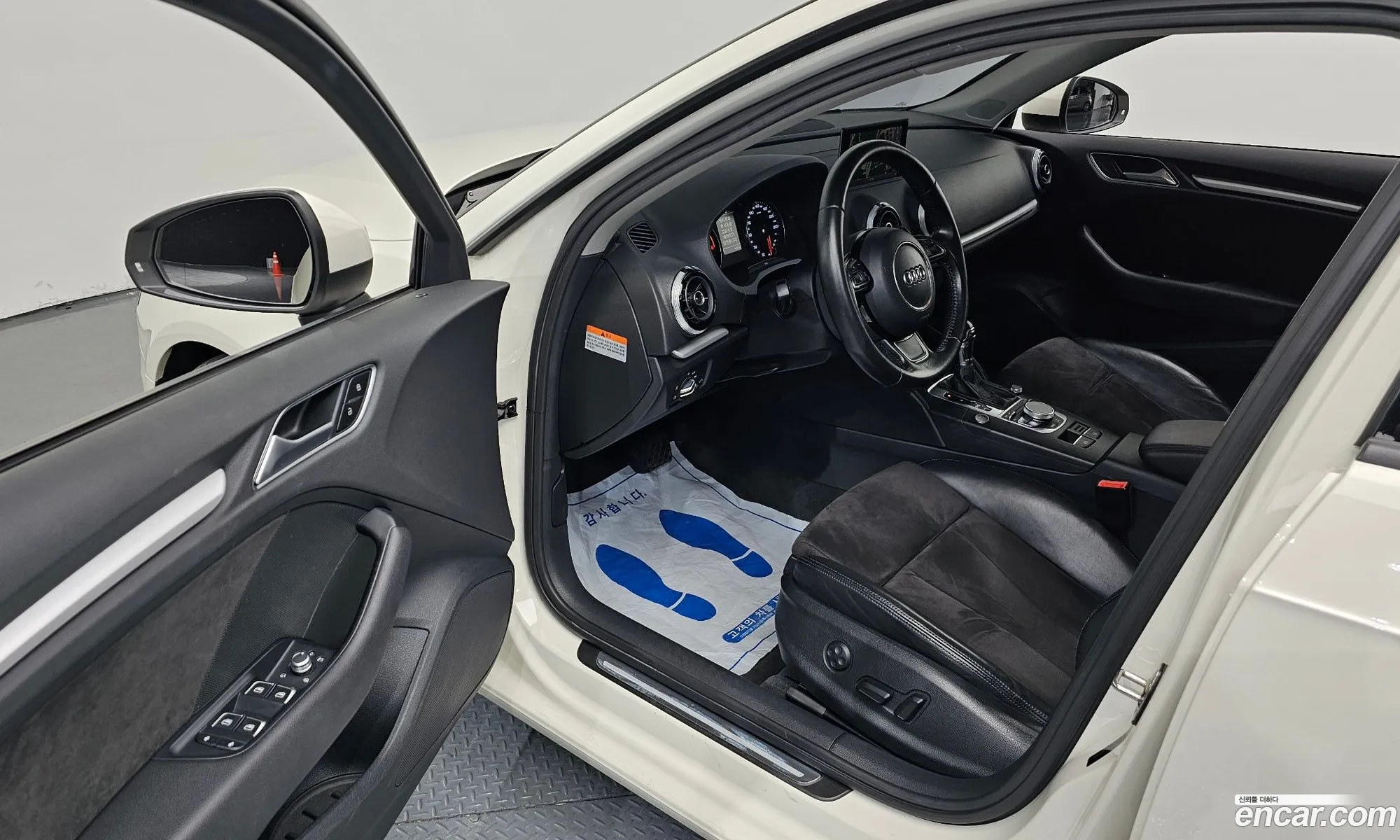 Audi A3 2015 WAUZZZ8V6FA091745 — 10