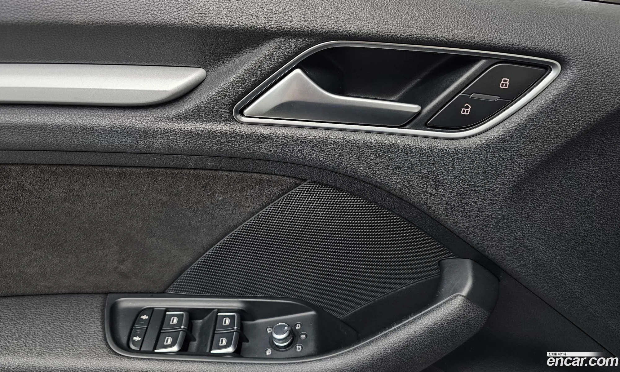 Audi A3 2015 WAUZZZ8V6FA091745 — 2