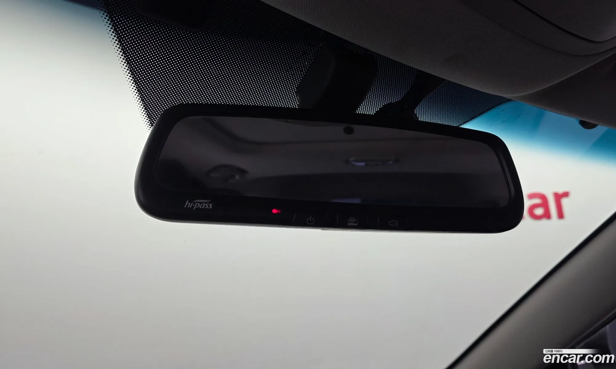 KG Mobility (SsangYong) Tivoli Air 2017 — 14