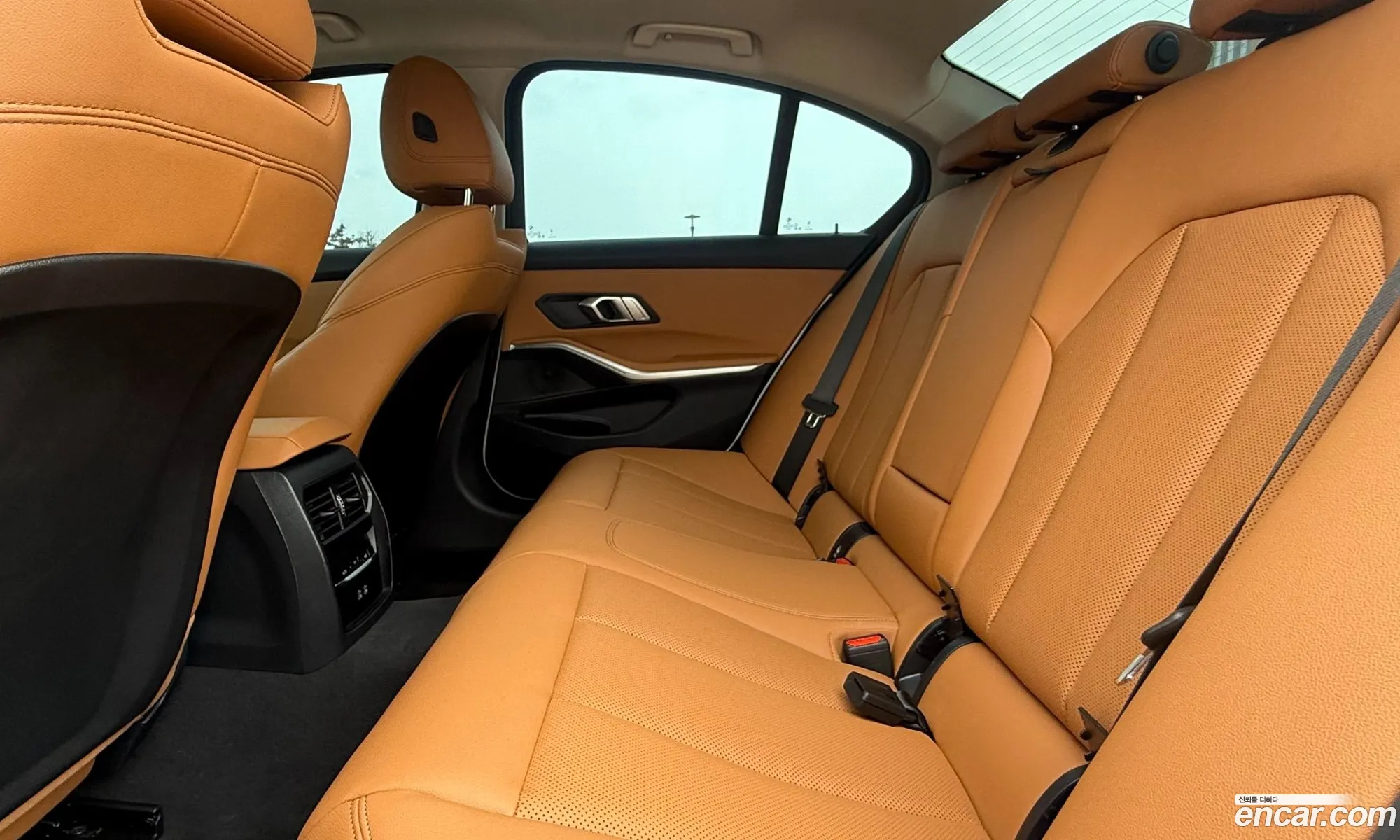 BMW 3 Series 2025 — 8