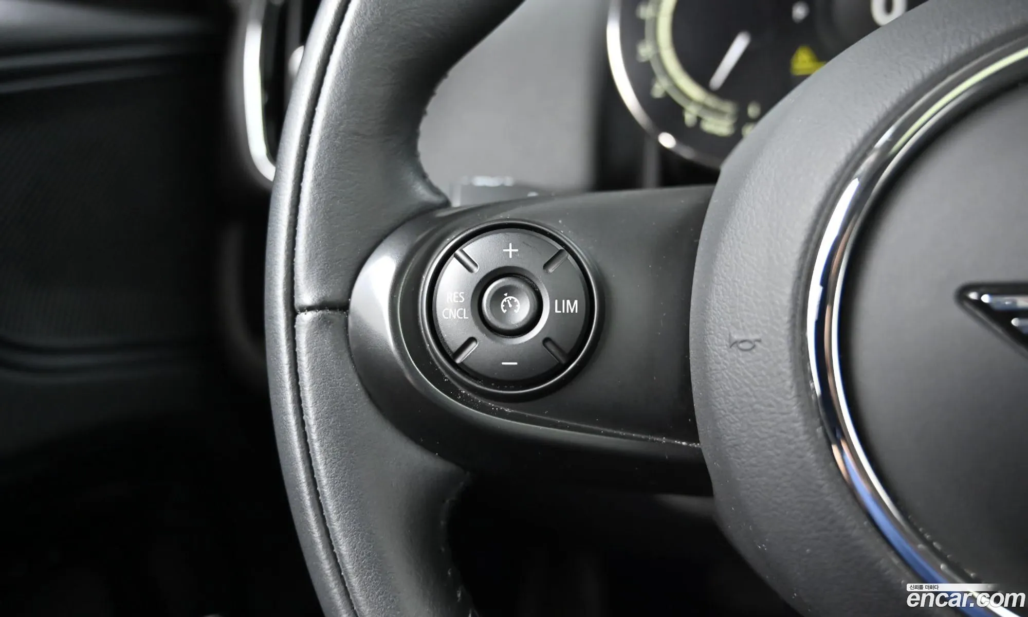 Mini Cooper Countryman 2021 — 3