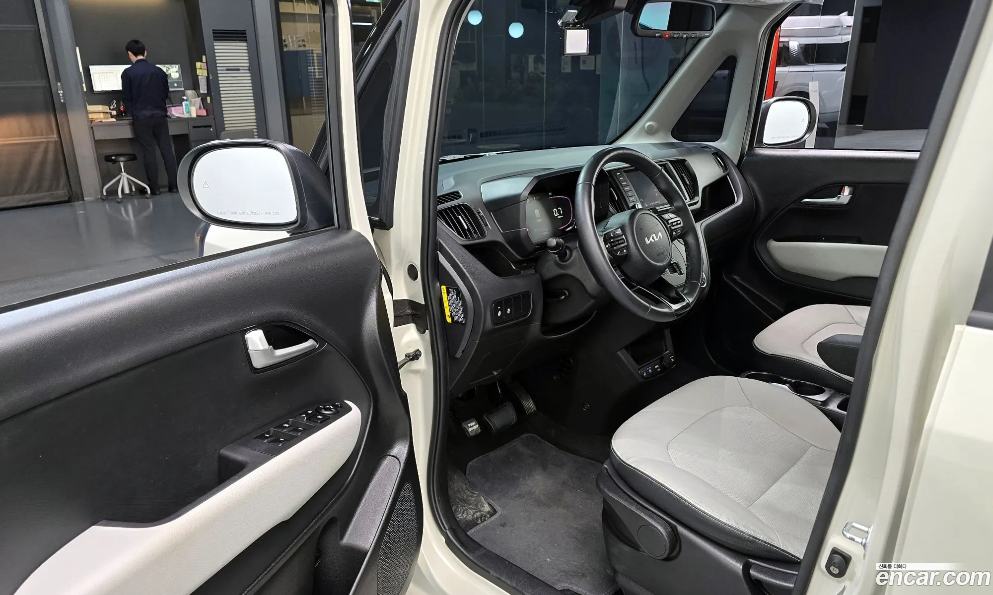 Kia Kia Ray 2023 — 17