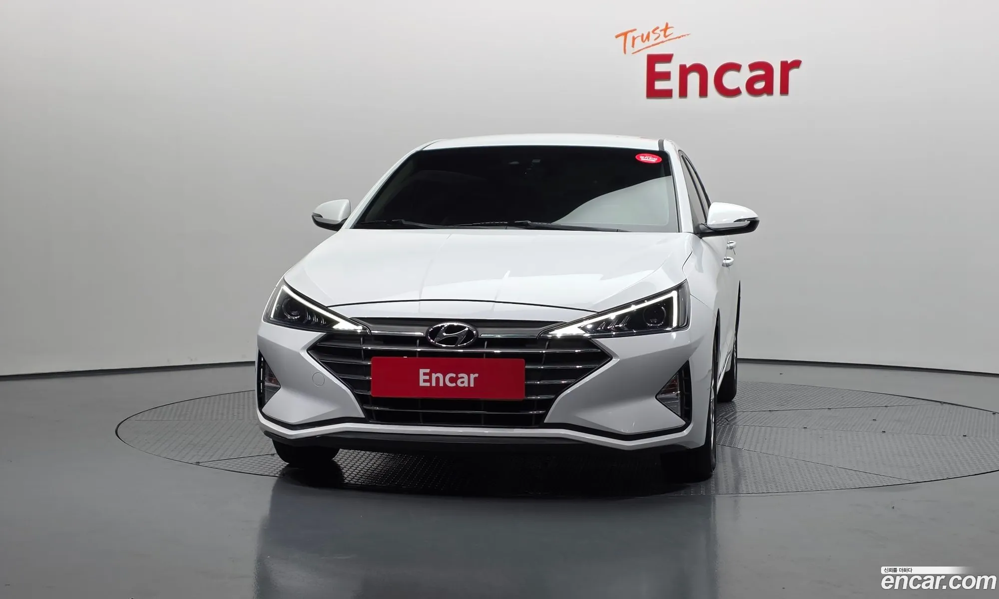 Hyundai Elantra AD 2020 — 18