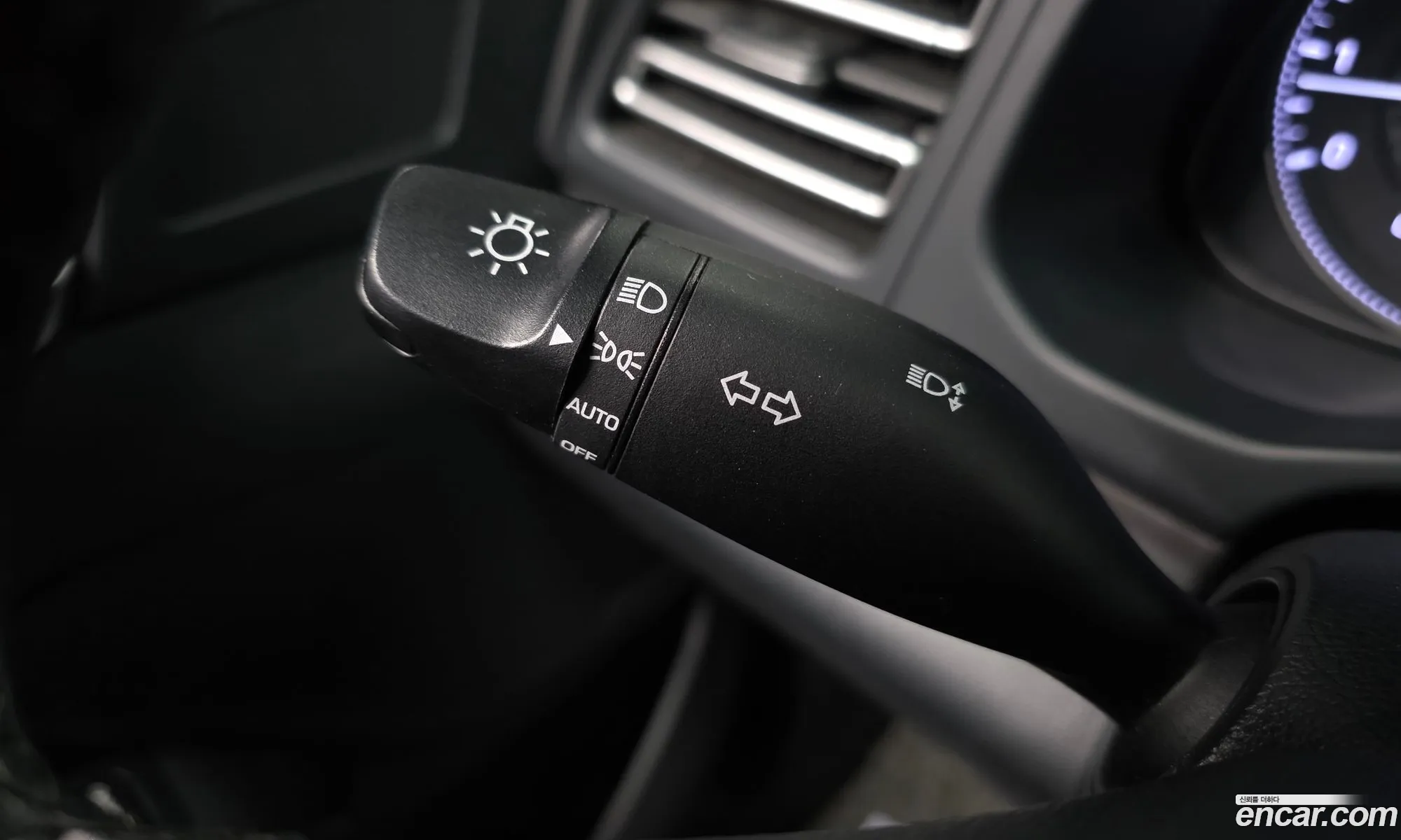 Hyundai Elantra AD 2020 — 15